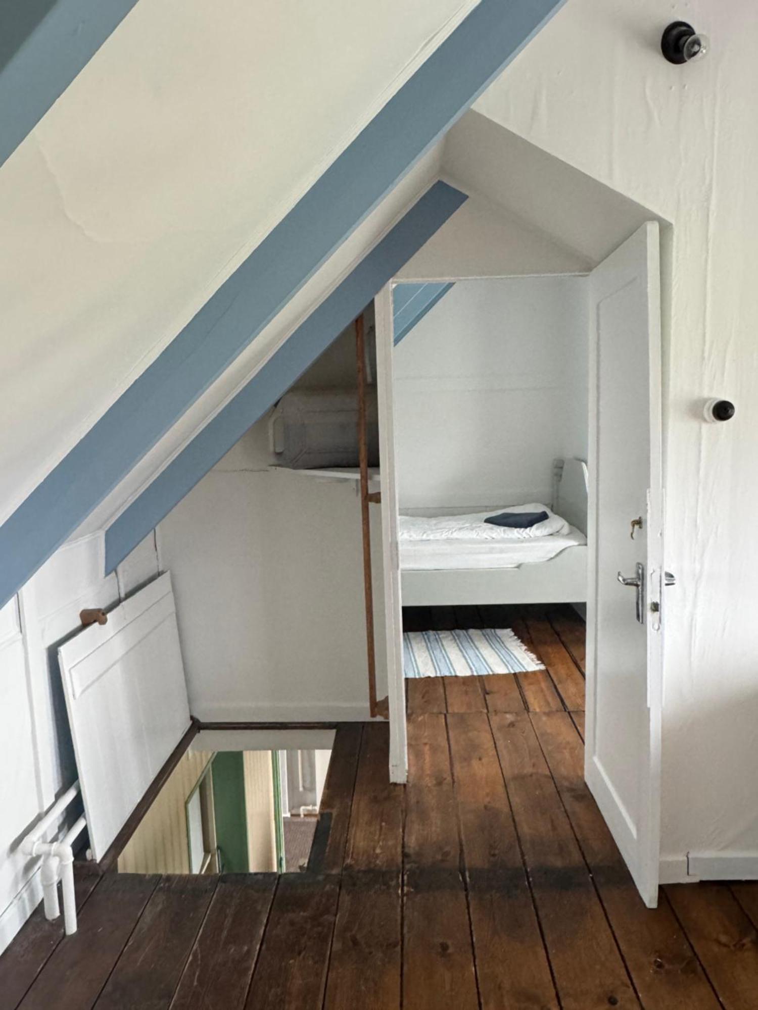 Berunes Hi Hostel Экстерьер фото