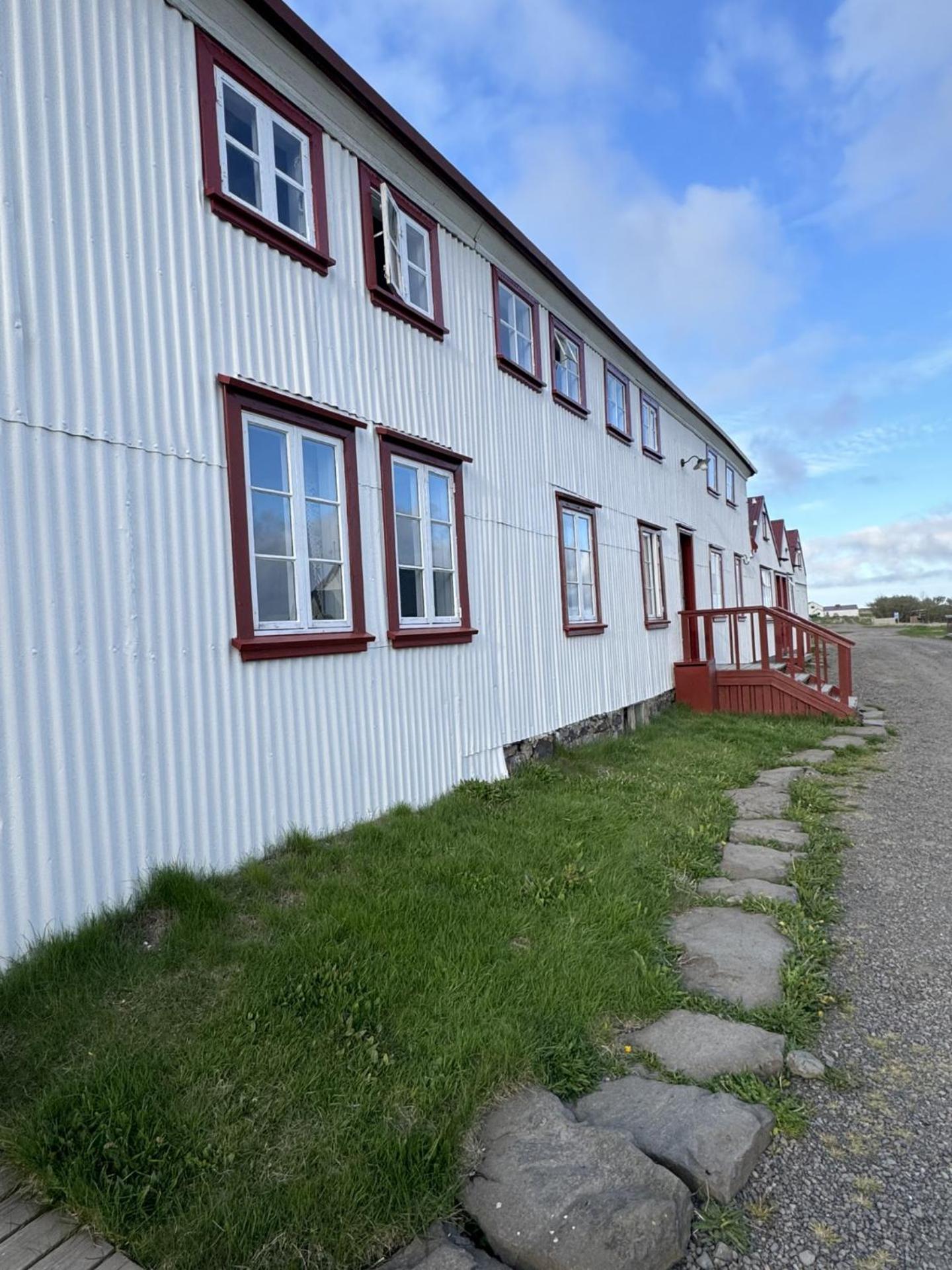 Berunes Hi Hostel Экстерьер фото