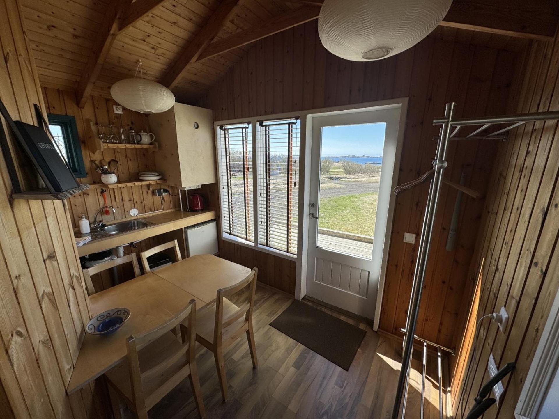 Berunes Hi Hostel Экстерьер фото